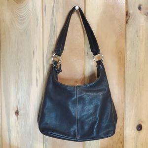 🐞 Worthington Black Leather Shoulder Bag